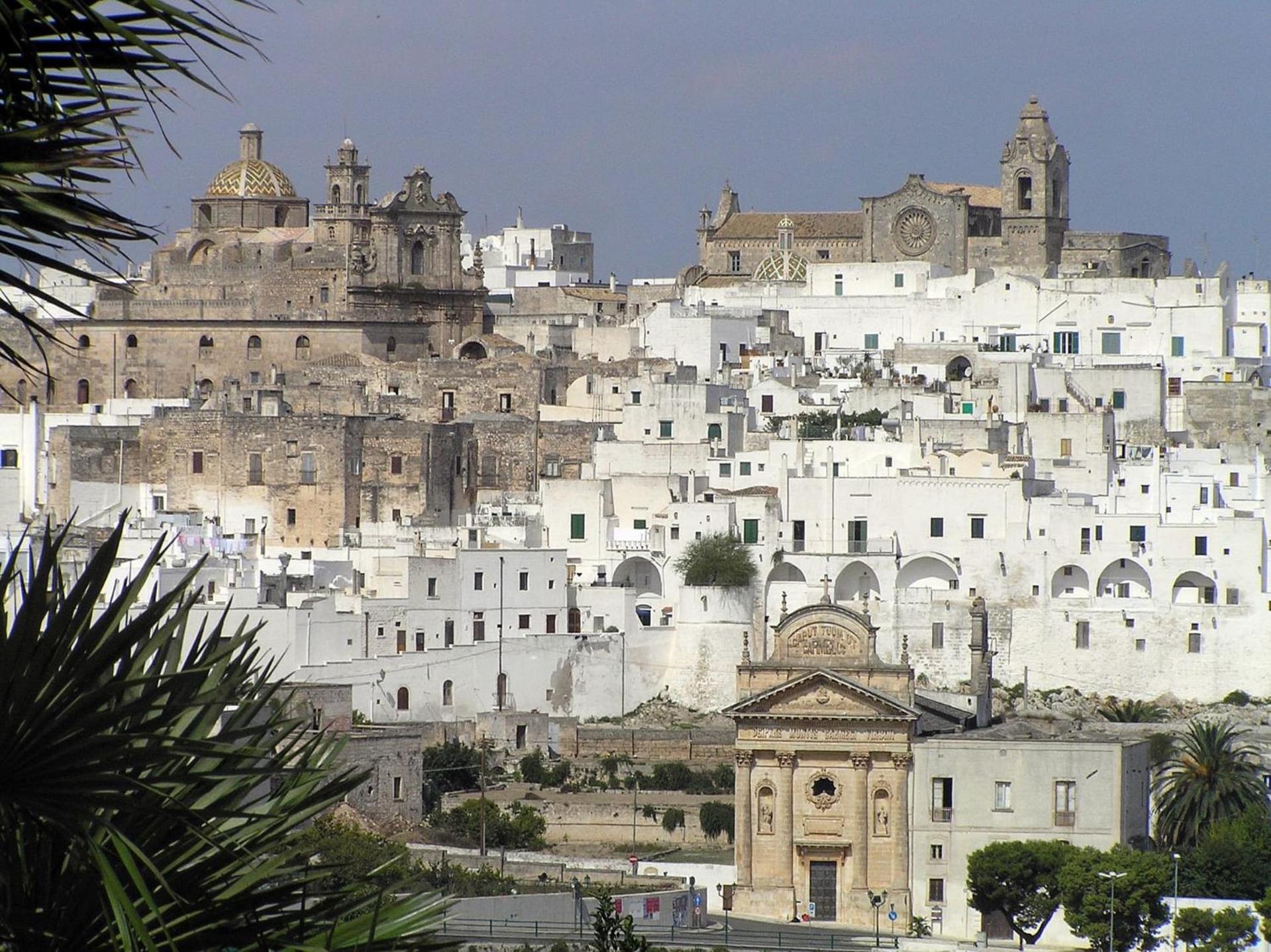 White Chill Suite Ostuni Extérieur photo